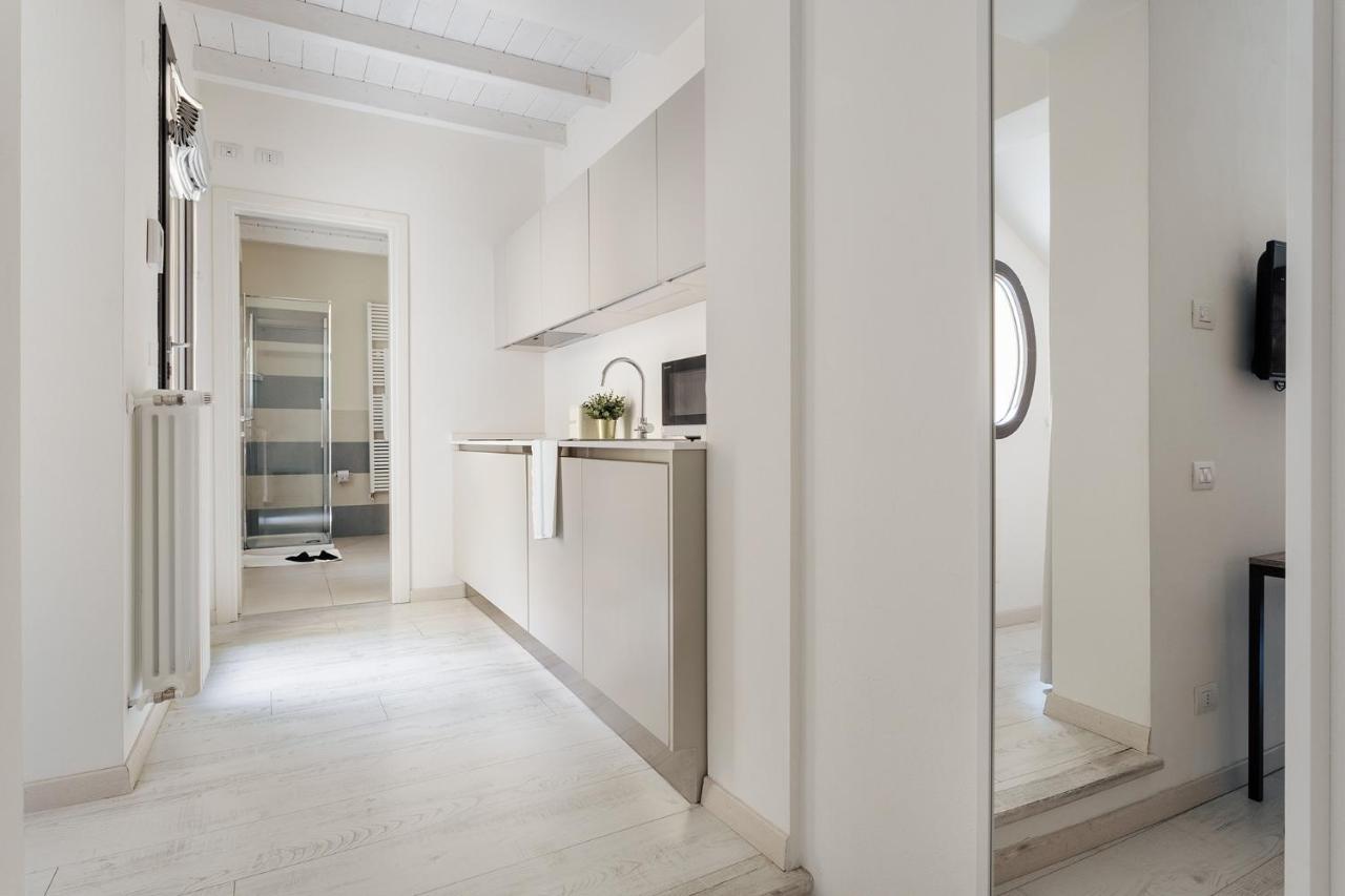 Opera Apartment *